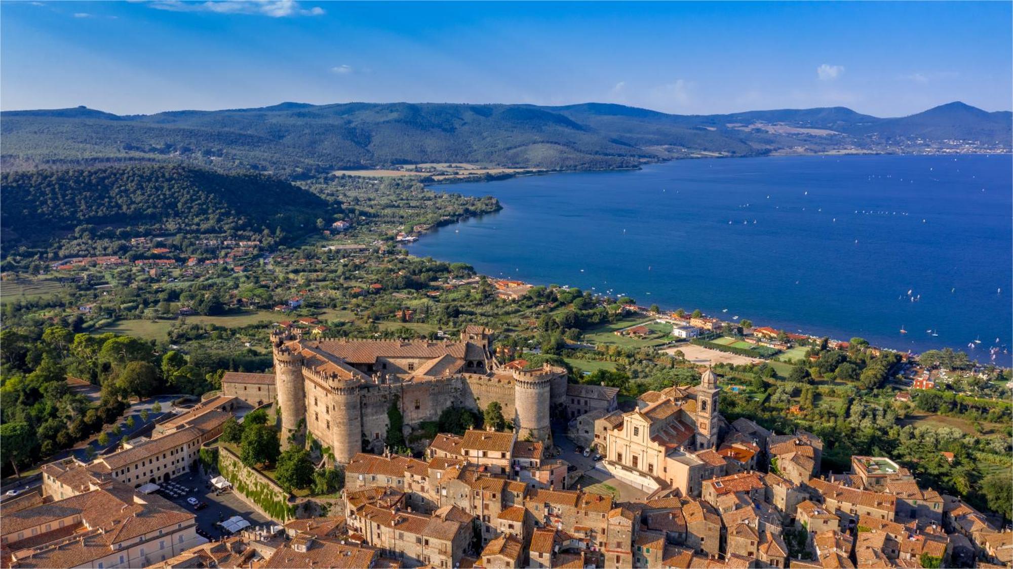 Apt Finestra Sul Castello, Vista Lago Wi-Fi Gratis Bracciano  Exterior photo